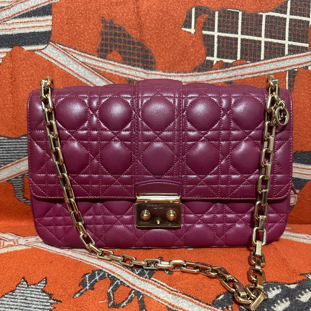CHRISTIAN DIOR ❤️🌟LAMBSKIN BURGUNDY CANNAGE MEDIUM FLAP⭐️